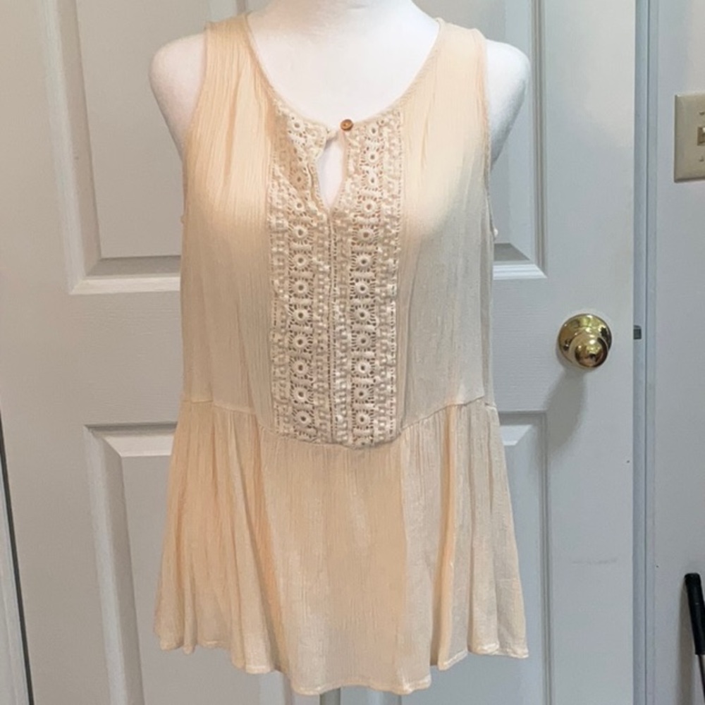PEACH LOVE CREAM COLORED TANK SIZE LARGE
